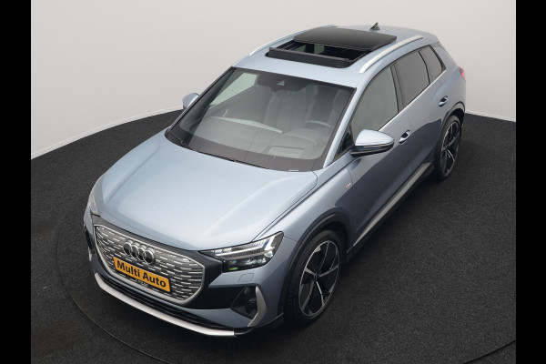 Audi Q4 e-tron 50 quattro S edition 77 kWh 299pk | Trekhaak Af Fabriek | Panodak | Adaptive Cruise | Head Up | Sonos Audio | Camera | Lederen Sportstoelen Memory & Verwarmd | Virtual | Navigatie | Keyless | 21"L.M |