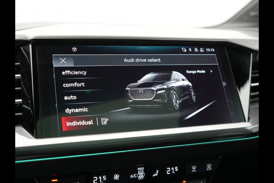 Audi Q4 e-tron 50 quattro S edition 77 kWh 299pk | Trekhaak Af Fabriek | Panodak | Adaptive Cruise | Head Up | Sonos Audio | Camera | Lederen Sportstoelen Memory & Verwarmd | Virtual | Navigatie | Keyless | 21"L.M |