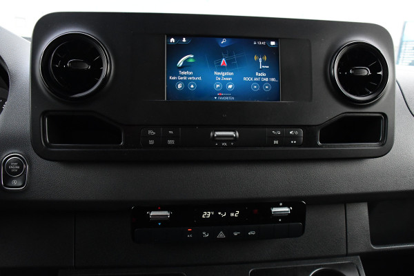 Mercedes-Benz Sprinter 317 1.9 CDI L2H1 DC RWD AMG Edition Camera, Cruise, Carplay, 170pk, Automaat, LED, Stoelverwarming, NAVI, Multimedia, Uniek! Dubbel Cabine