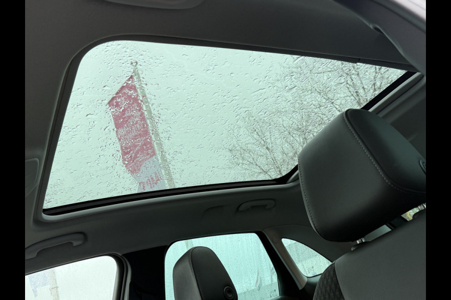 Opel Crossland X BWJ 2018 | 1.2T 111pk Innovation | PANO DAK | CAMERA | CLIMA | NAVI | PRIVACY GLASS | SPORTSTOELEN | WINTERPAKKET | CARPLAY