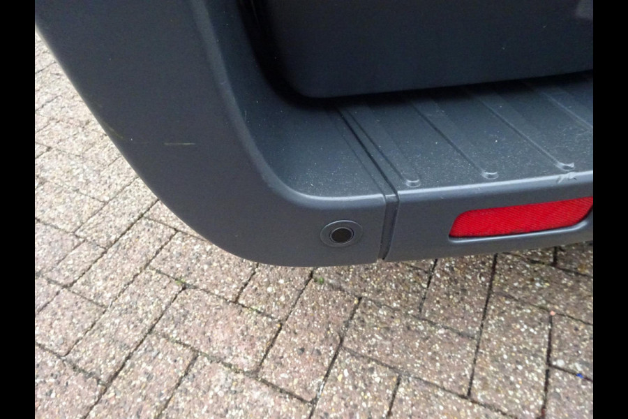 Ford Transit 350 2.0 TDCI L2H2 Trend AUTOMAAT 3 ZITS DUBBELE SCHUIFDEUR