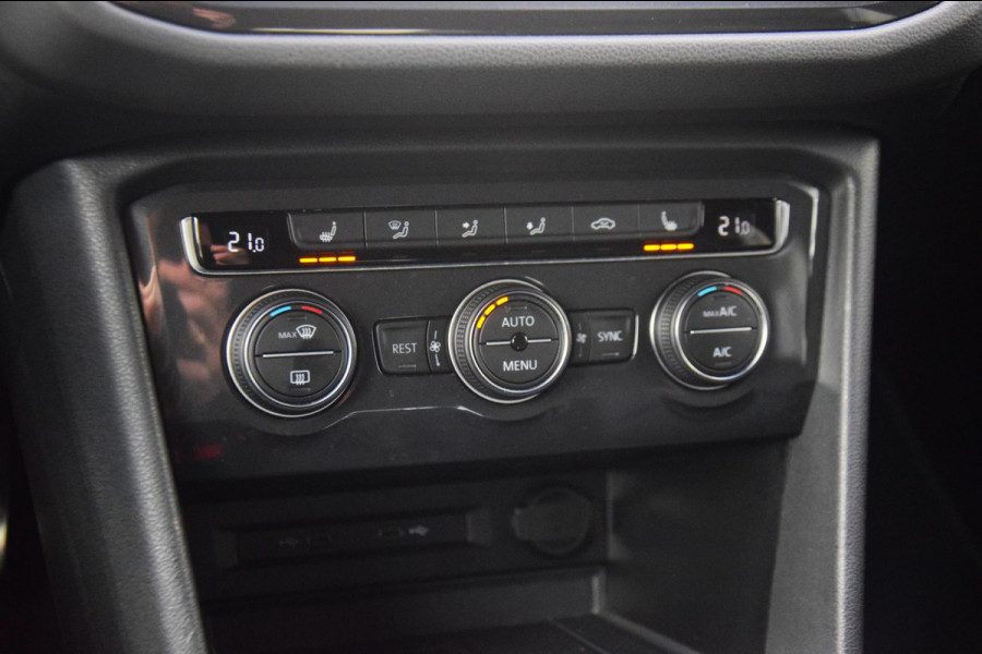 Volkswagen Tiguan Allspace 1.5 TSI Highline Business R LEDEREN BEKLEDING/PANORAMADAK/VERWARMDE VOORSTOELEN