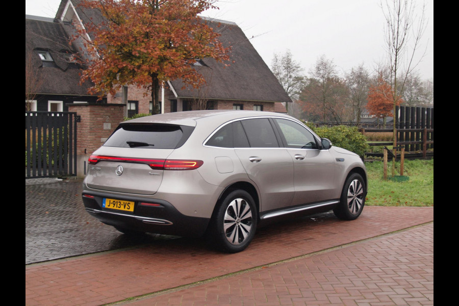 Mercedes-Benz EQC 400 4MATIC Business Solution 80 kWh | Camera | Apple Carplay | Cruise Control | Sfeerverlichting |