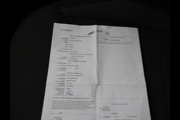 Škoda Kodiaq 1.5 TSI 150 PK DSG 7-PERSOONS + TREKHAAK | APPLE CARPLAY | STUUR / STOELVERWARMING