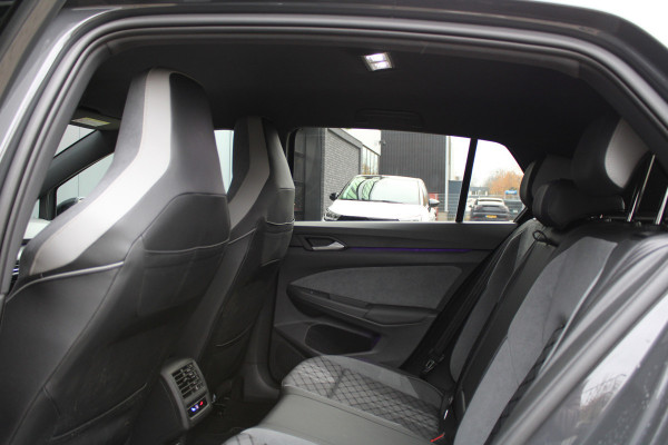 Volkswagen Golf 1.5 eTSI R-Line Business | CAMERA | SFEER | ACC | 18 INCH | CARPLAY |