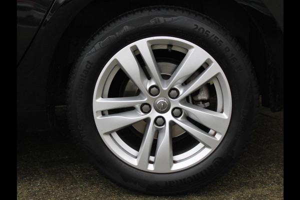 Opel Astra 1.4 Innovation | NAVIGATIE | ACHTERUITRIJCAMERA |