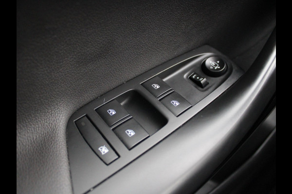 Opel Astra 1.4 Innovation | NAVIGATIE | ACHTERUITRIJCAMERA |