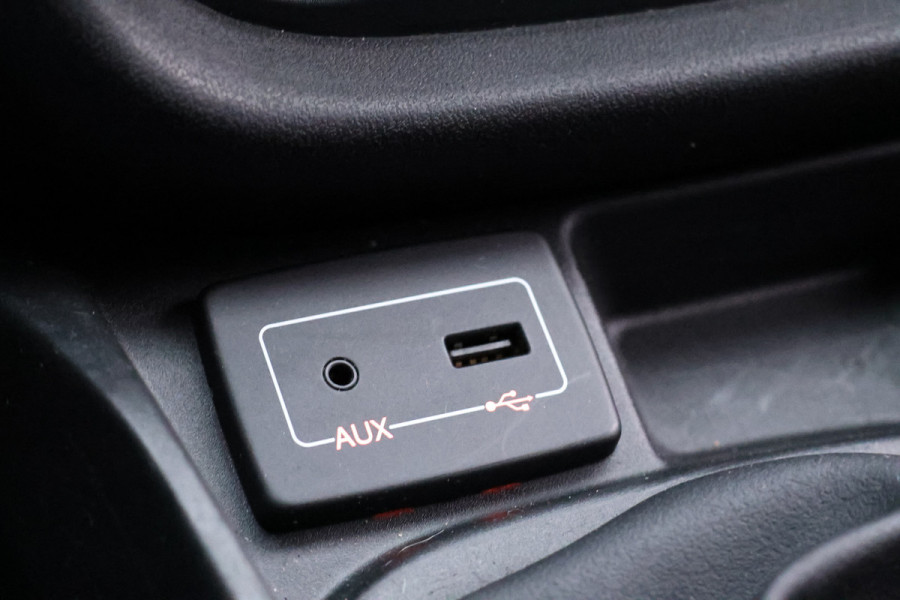 Fiat Doblò Cargo 1.3 MJ L2H1 Maxi | CarPlay | Android Auto | Trekhaak | Airco | Sport velgen | MF Stuur | Nieuwe APK | NL Auto