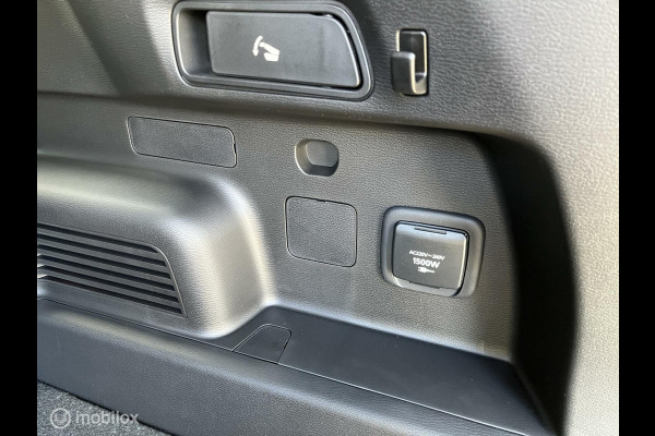 Mitsubishi Outlander 2.4 PHEV First Edition