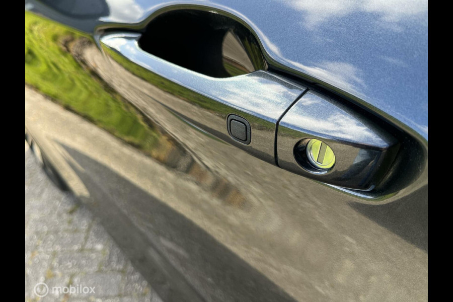 Mitsubishi Outlander 2.4 PHEV First Edition