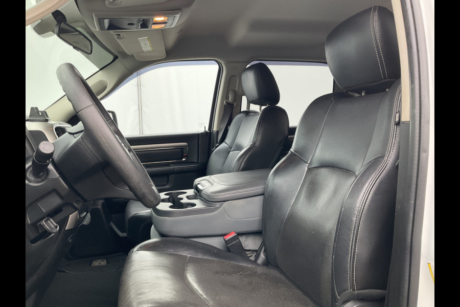 Dodge Ram 1500 5-Pers 5.7 V8 4x4 Crew Cab Leer Bodykit Rebel Camera Trekhaak