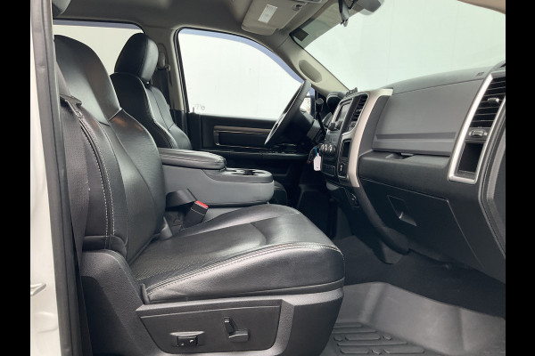 Dodge Ram 1500 5-Pers 5.7 V8 4x4 Crew Cab Leer Bodykit Rebel Camera Trekhaak