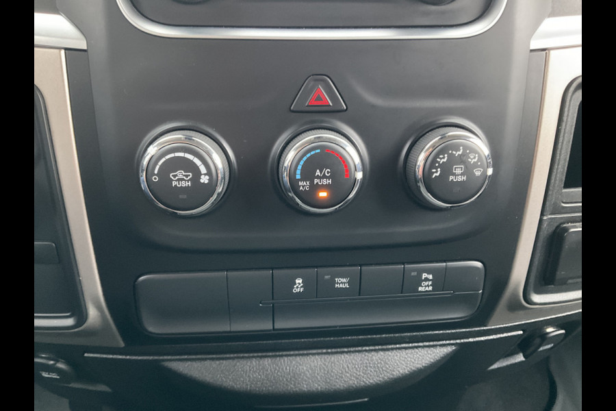 Dodge Ram 1500 5-Pers 5.7 V8 4x4 Crew Cab Leer Bodykit Rebel Camera Trekhaak