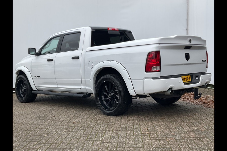 Dodge Ram 1500 5-Pers 5.7 V8 4x4 Crew Cab Leer Bodykit Rebel Camera Trekhaak