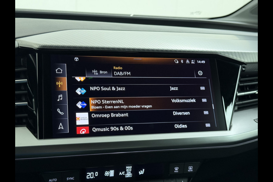 Audi Q4 e-tron 40 Advanced Edition 77kWh SOH 94% Adap.Cruise Trekhaak Navi-Plus Apple Carplay Android Auto Ecc Pdc Matrix Led Sportstoelen DAB Stoelverwarming Led Lmv 19" Elek.Achterklep Led-a-licht dynamisch 1e Eigenaar Origineel Nederlandse Auto 1.000kg Trekgewicht