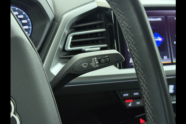 Audi Q4 e-tron 40 Advanced Edition 77kWh SOH 94% Adap.Cruise Trekhaak Navi-Plus Apple Carplay Android Auto Ecc Pdc Matrix Led Sportstoelen DAB Stoelverwarming Led Lmv 19" Elek.Achterklep Led-a-licht dynamisch 1e Eigenaar Origineel Nederlandse Auto 1.000kg Trekgewicht