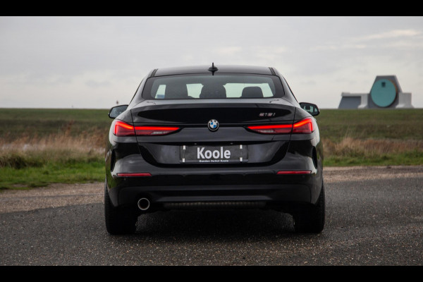 BMW 2 Serie Gran Coupé 218i Introduction Edition NAVI / CARPLAY / LED / AUTOMAAT / N.A.P