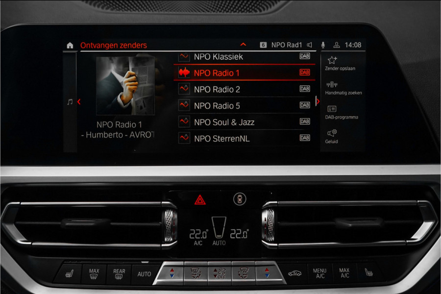 BMW 3 Serie Touring 320e M-Sport Dravitgrau Pano Leder Trekhaak 19"