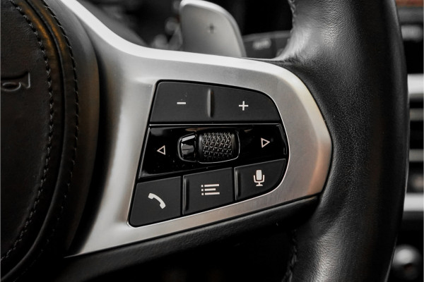 BMW 3 Serie Touring 320e M-Sport Dravitgrau Pano Leder Trekhaak 19"