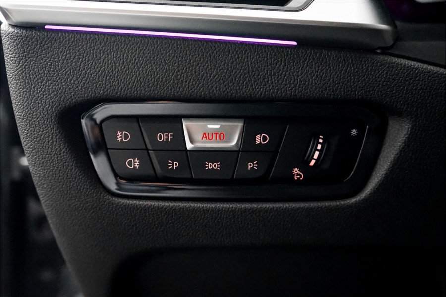 BMW 3 Serie Touring 320e M-Sport Dravitgrau Pano Leder Trekhaak 19"