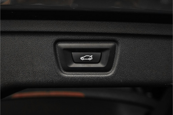 BMW 3 Serie Touring 320e M-Sport Dravitgrau Pano Leder Trekhaak 19"