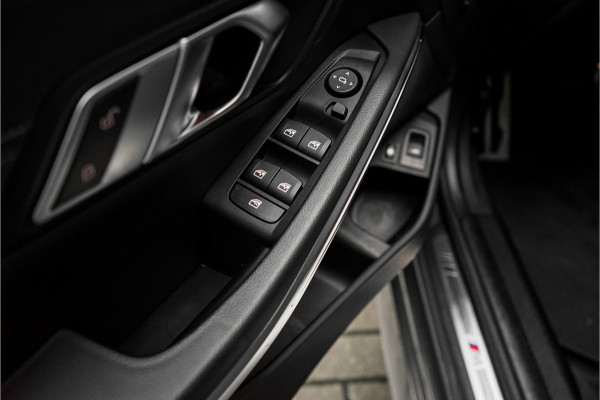 BMW 3 Serie Touring 320e M-Sport Dravitgrau Pano Leder Trekhaak 19"