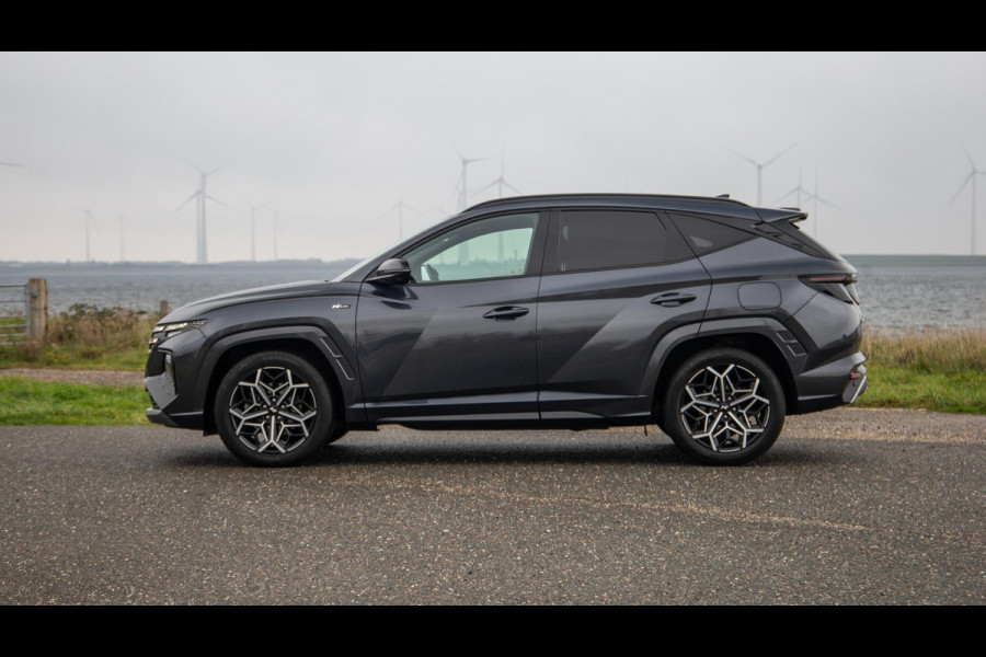 Hyundai Tucson 1.6 T-GDI HEV N Line Sky AUTOMAAT / STOEL VERWARMING + KOELING / PANO / CAMERA