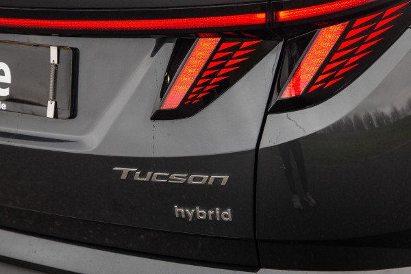 Hyundai Tucson 1.6 T-GDI HEV N Line Sky AUTOMAAT / STOEL VERWARMING + KOELING / PANO / CAMERA