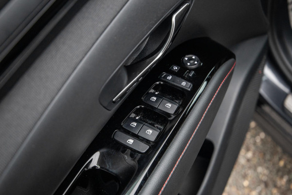 Hyundai Tucson 1.6 T-GDI HEV N Line Sky AUTOMAAT / STOEL VERWARMING + KOELING / PANO / CAMERA