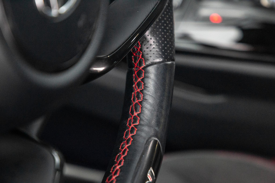 Hyundai Tucson 1.6 T-GDI HEV N Line Sky AUTOMAAT / STOEL VERWARMING + KOELING / PANO / CAMERA