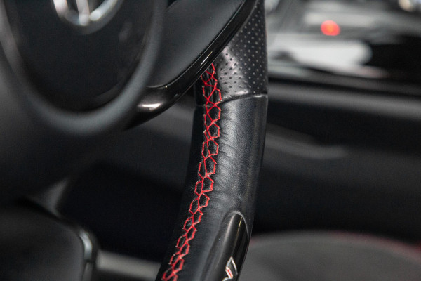 Hyundai Tucson 1.6 T-GDI HEV N Line Sky AUTOMAAT / STOEL VERWARMING + KOELING / PANO / CAMERA