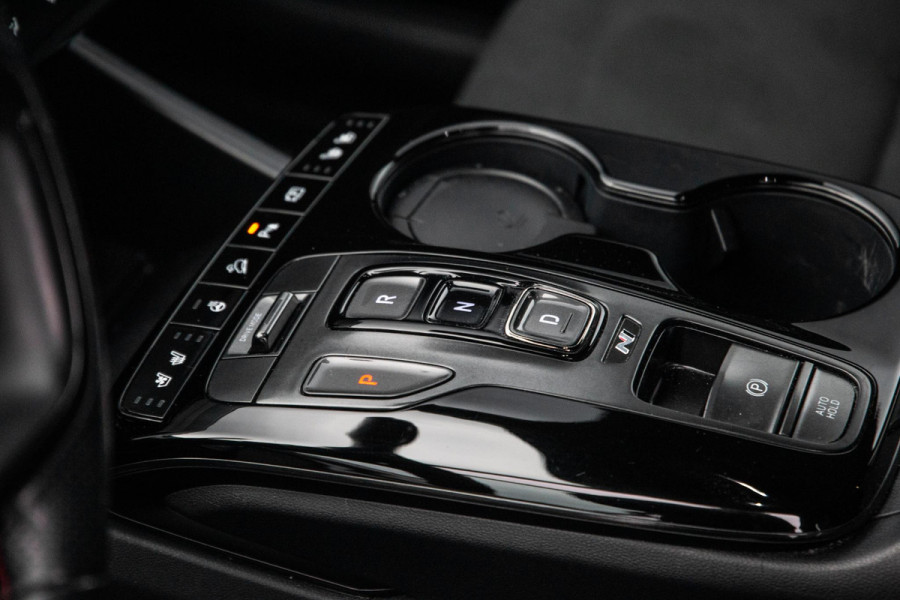 Hyundai Tucson 1.6 T-GDI HEV N Line Sky AUTOMAAT / STOEL VERWARMING + KOELING / PANO / CAMERA