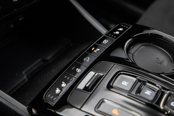 Hyundai Tucson 1.6 T-GDI HEV N Line Sky AUTOMAAT / STOEL VERWARMING + KOELING / PANO / CAMERA