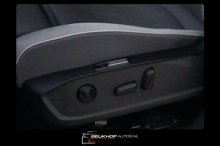 Volkswagen ID.3 First Max 58 kWh Panoramadak Navi Carplay