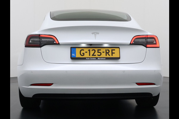 Tesla Model 3 RWD SR+ 325PK Lmv 18" AutoPilot FSD Leder Panoramadak Adaptive-Cruise Camera's Elektr.-Stuur+Stoelen+Spiegels+Geheugen+Easy-Entr Navi LED Comfortstoelen ACC DAB Voorverwarmen interieur via App Keyless One-Pedal-Drive SOH 86% Origineel Nederlandse auto tot 11kw laden thuis! 1.584kg licht!