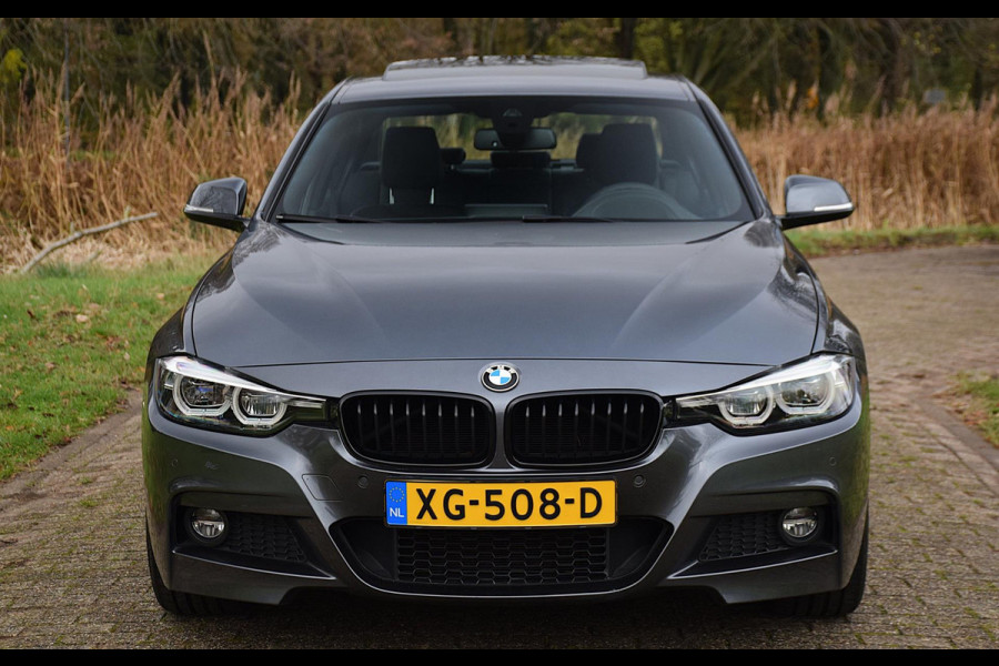 BMW 3-serie 320i M Sport Edition*Dak*Keyless*Digi dash*Head-up*Camera*Enz enz