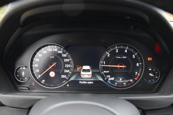 BMW 3-serie 320i M Sport Edition*Dak*Keyless*Digi dash*Head-up*Camera*Enz enz