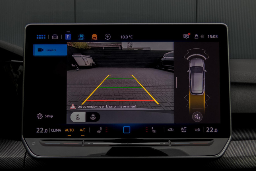 Volkswagen Golf 1.5 eTSI R-Line Edition | PANORAMADAK | IQ LIGHT | ACC | HEAD UP | HARMAN & KARDON