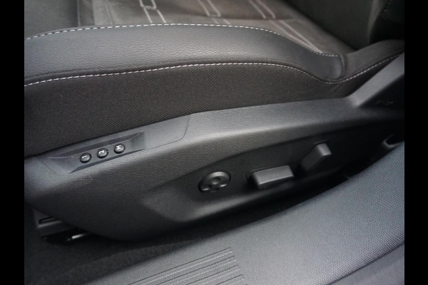 Opel Astra 1.2 Turbo Hybrid Ultimate Schuif / Kanteldak