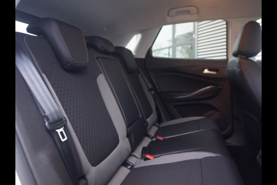 Opel Grandland X 1.2 Turbo Business Executive Trekhaak