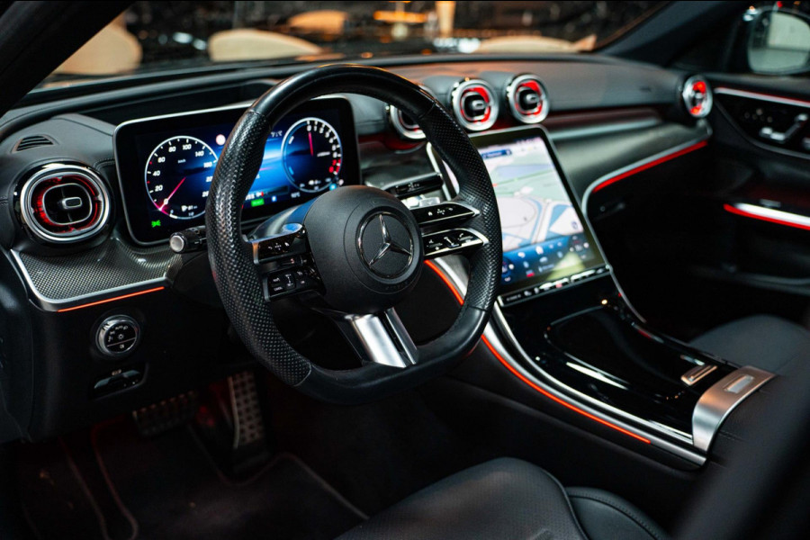 Mercedes-Benz C-Klasse 300e AMGLINE|PANO|HEADUP|GARANTIE