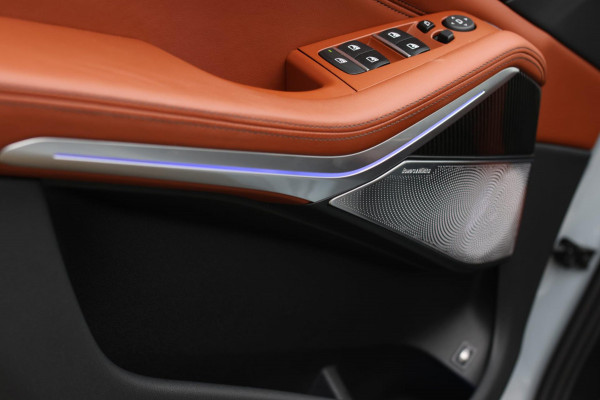 BMW X5 XDrive50e M-Sport *Sky-Lounge*B&W*M-Stoelen*Soft-Close*Trekhaak*