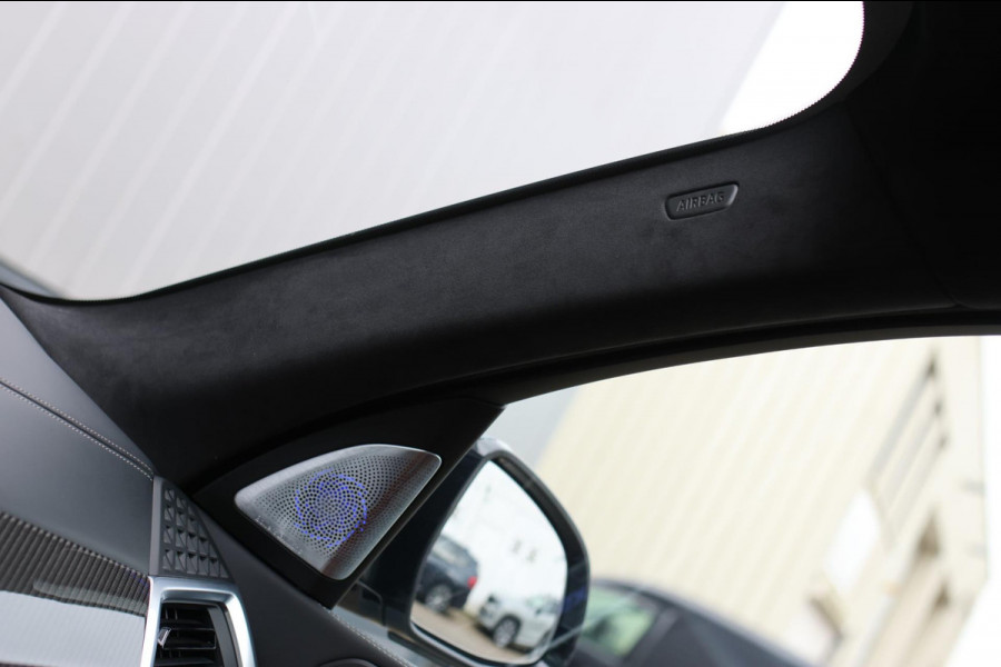 BMW X5 XDrive50e M-Sport *Sky-Lounge*B&W*M-Stoelen*Soft-Close*Trekhaak*