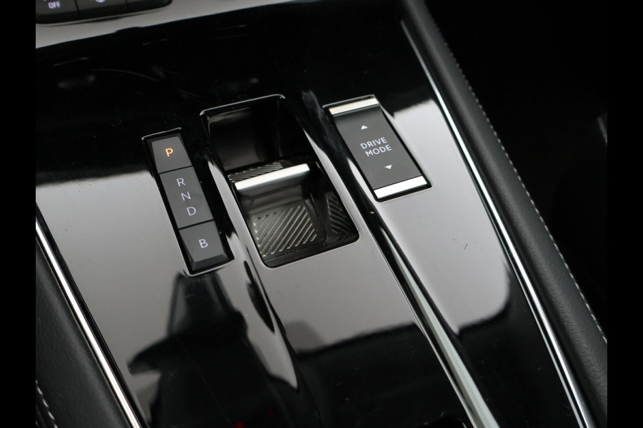 Opel Grandland 1.6 TURBO PLUG-IN 224 PK ULTIMATE + TREKHAAK | ADAPTIVE CRUISE | STUUR/STOELVERW. | LED