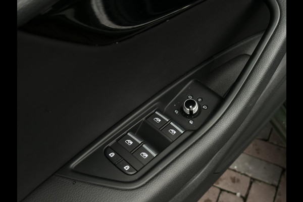 Audi A5 Sportback 40 TFSI S edition Competition S Line LED Virtual Dash DAB+ Passagiers Display