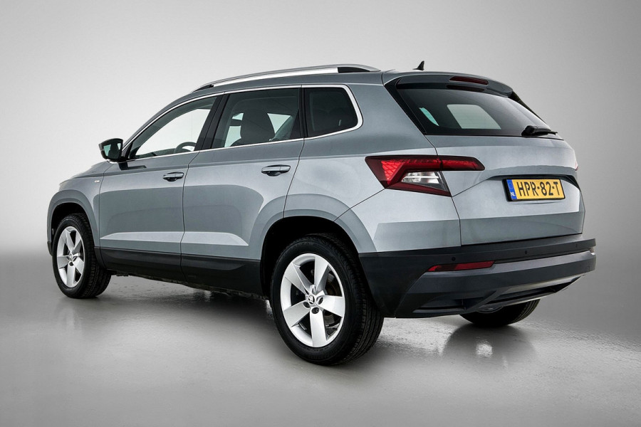 Škoda Karoq 1.5 TSI ACT Sportline Business Automaat (NAVIGATIE, STOELVERWARMING, PARKEERSENSOREN, GOED ONDERHOUDEN)