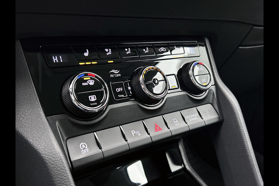 Škoda Karoq 1.5 TSI ACT Sportline Business Automaat (NAVIGATIE, STOELVERWARMING, PARKEERSENSOREN, GOED ONDERHOUDEN)