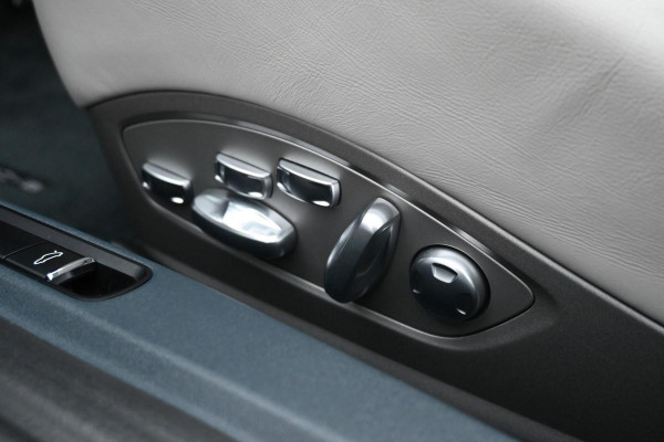 Porsche 911 3.0 Targa 4 GTS PDK Krijt SportChrono BOSE PDLS CAM '19