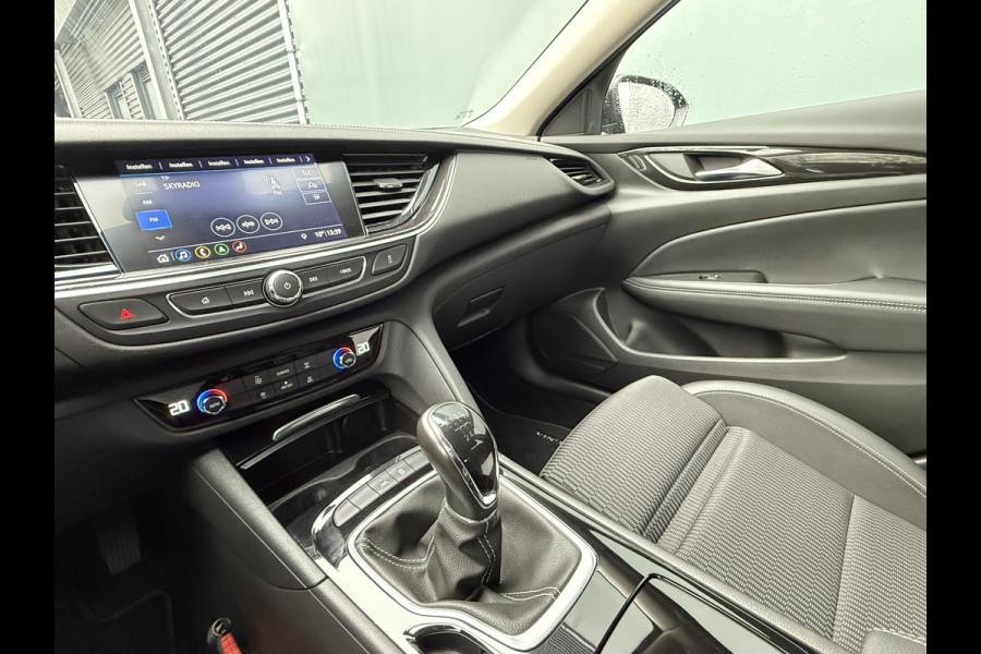Opel Insignia Sports Tourer BWJ 2021 | 1.5CDTI 123PK Bus. Elegance | TREKHAAK | CAMERA A | NAVI | CLIMA | CARPLAY | PDC 2X | LEDER/STOF |