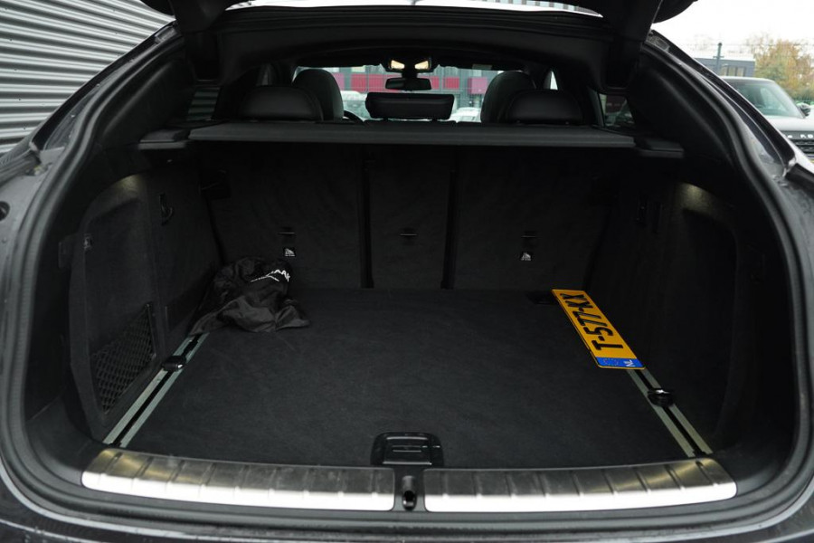 BMW X4 xDrive30i High Executive M-Sport / Pano / Harman Kardon / Trekhaak